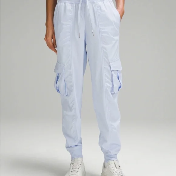 Lululemon Dance Studio Relaxed Fit Mid Rise Cargo Joggers Windmill Size 8 - Picture 1 of 11